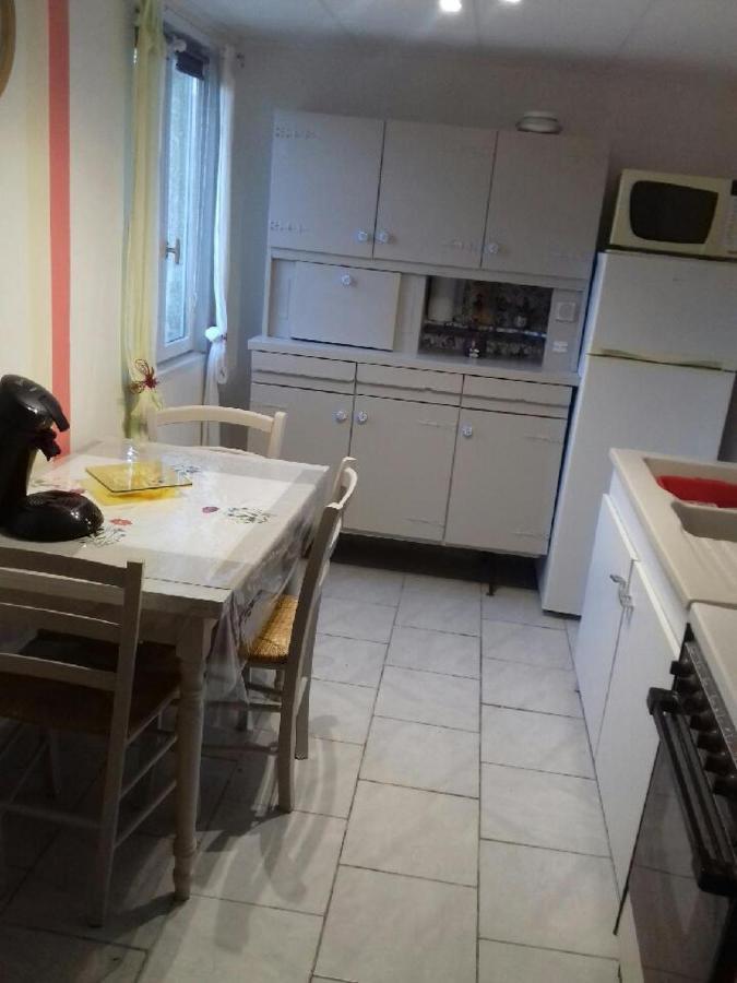 Apartament Chez Marie France Saint-Paulien Zewnętrze zdjęcie